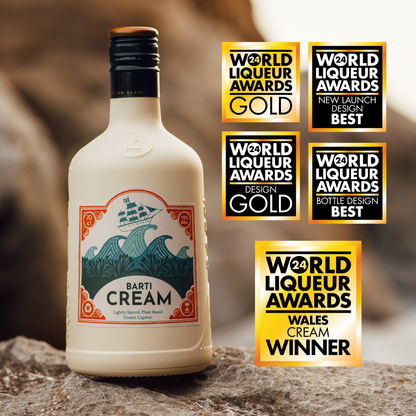 Best Cream Liqueur bottle. Multi-award winning Cream Liqueur showing world drinks awards